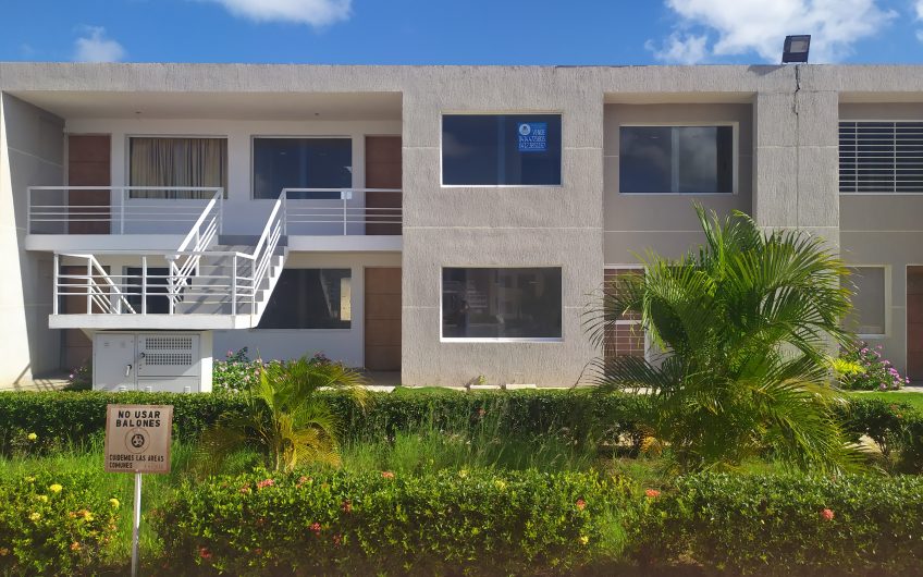 APARTAMENTO EN FALCON, CIUDAD FLAMINGO, RES. KARNAK