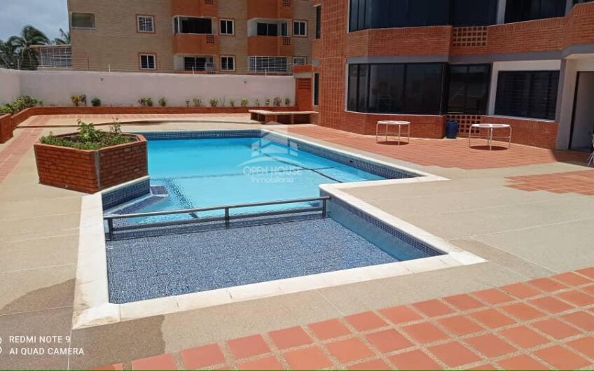 APARTAMENTO EN PLAYA SUR CHICHIRIVICHE EDO FALCON. RESIDENCIAS LALAMAR