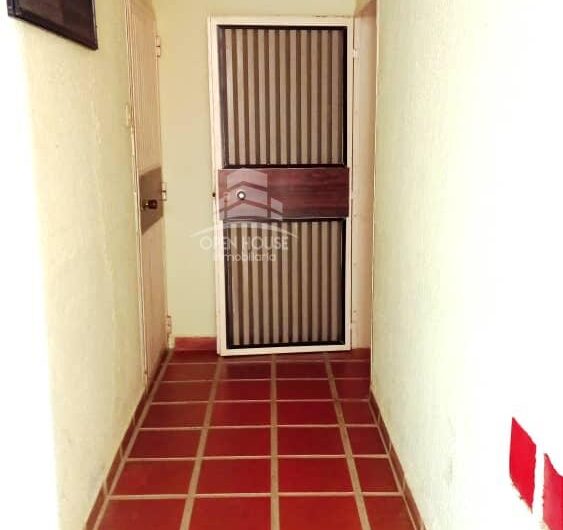 APARTAMENTO EN PLAYA SUR CHICHIRIVICHE EDO FALCON. RESIDENCIAS LALAMAR