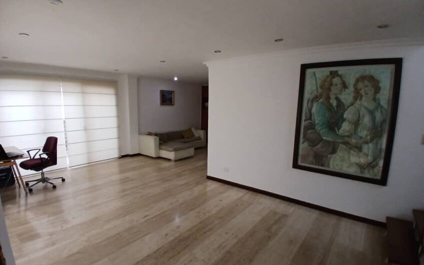 CASA DE 2 NIVELES. URB. BOSQUES DE LA LAGUNITA, EL HATILLO