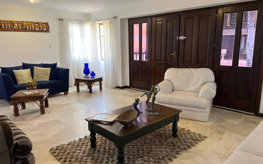 TOWN HOUSE EN ALQUILER C.R. VILLA LE CHAPEAU