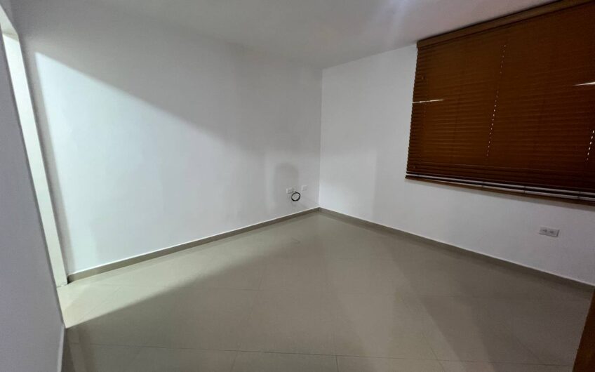 APARTAMENTO C.R. RIBERA GUIACA